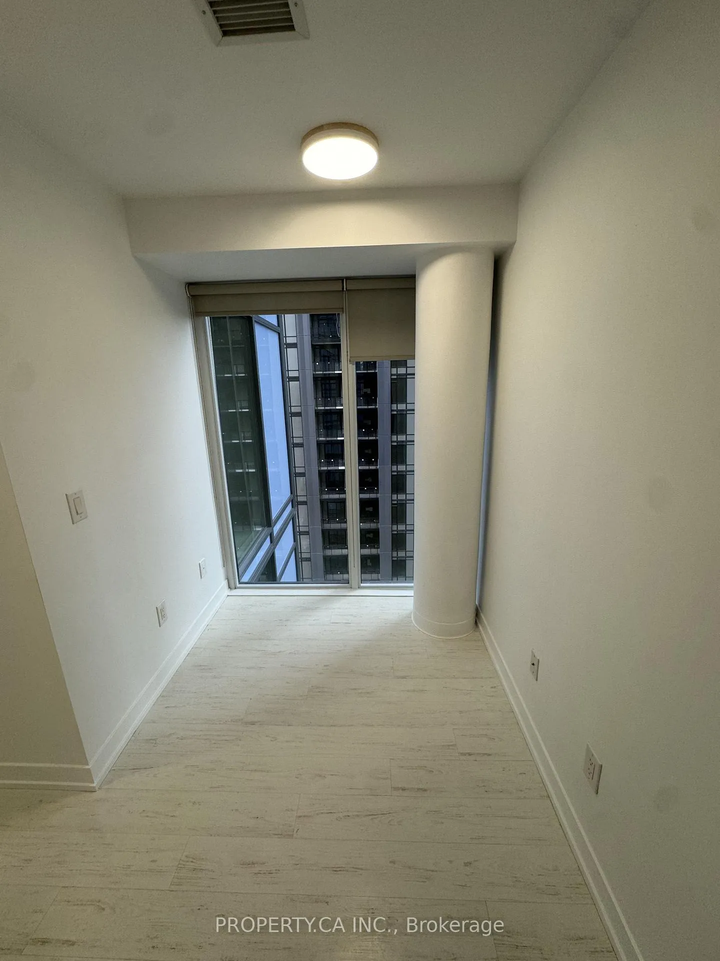 Photo 3 of Unit 1513, 105 George Street, Toronto, Moss Park — HOMEH