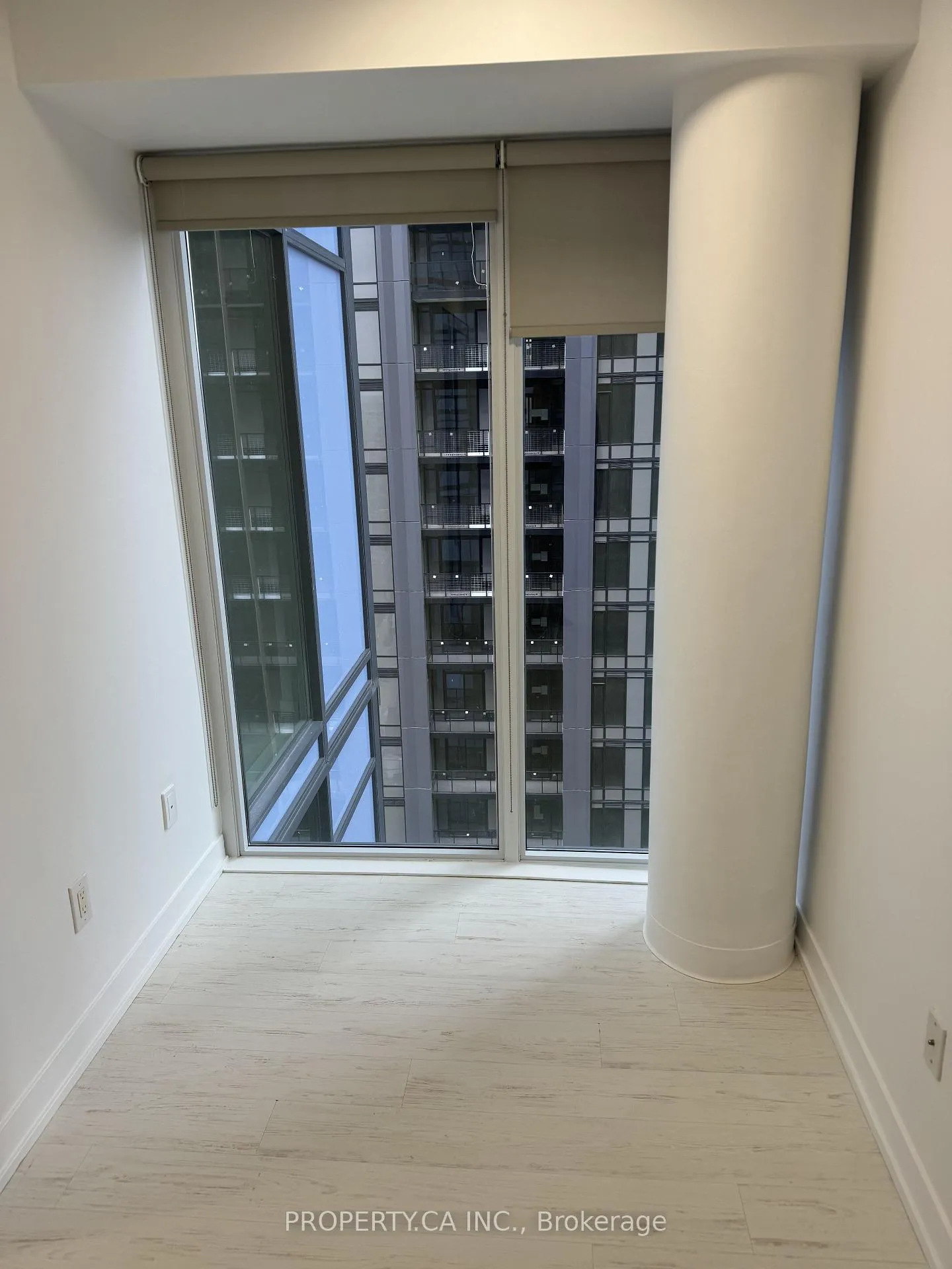 Photo 4 of Unit 1513, 105 George Street, Toronto, Moss Park — HOMEH