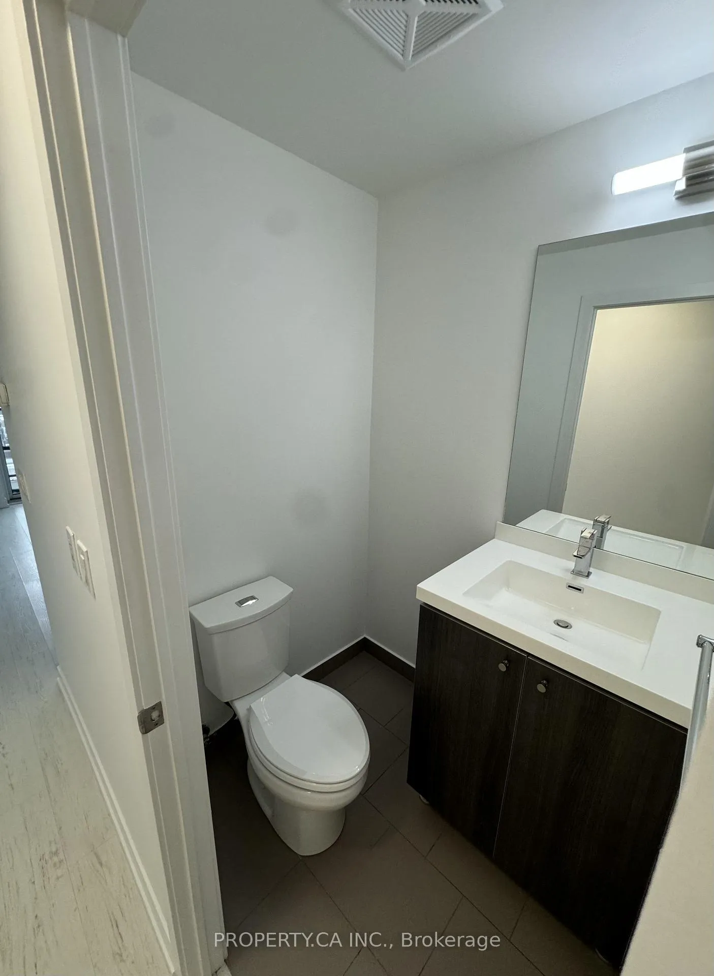Photo 7 of Unit 1513, 105 George Street, Toronto, Moss Park — HOMEH
