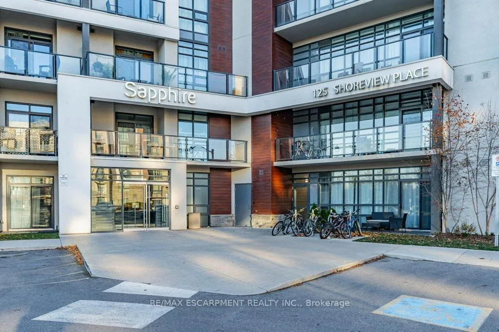 Photo 2 of Unit 511, 125 Shoreview Place, Hamilton, Stoney Creek — HOMEH