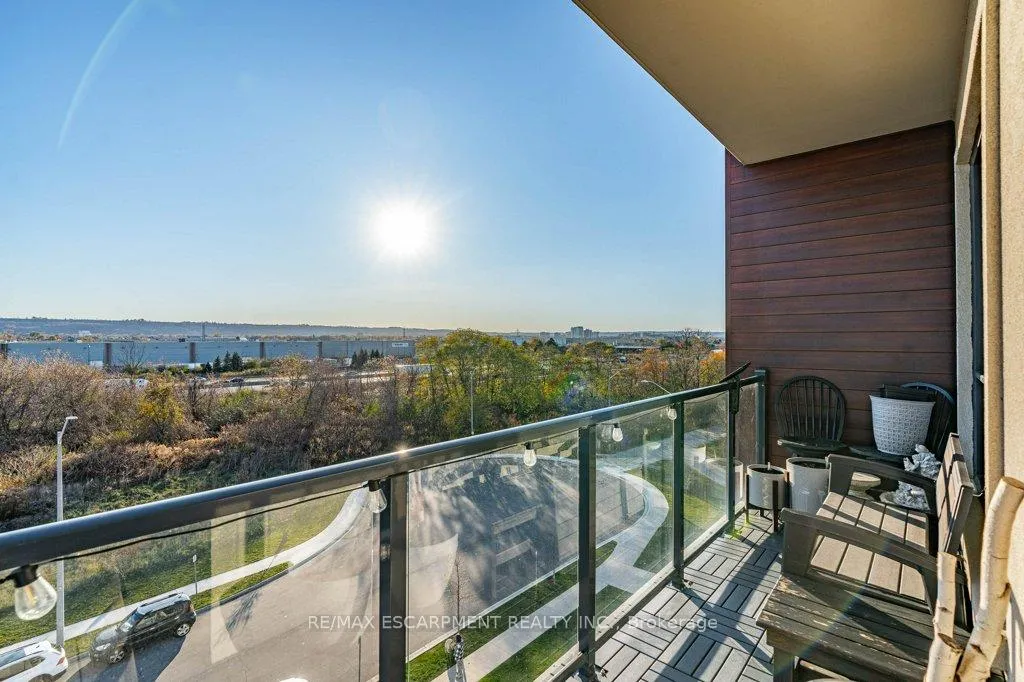 Photo 21 of Unit 511, 125 Shoreview Place, Hamilton, Stoney Creek — HOMEH