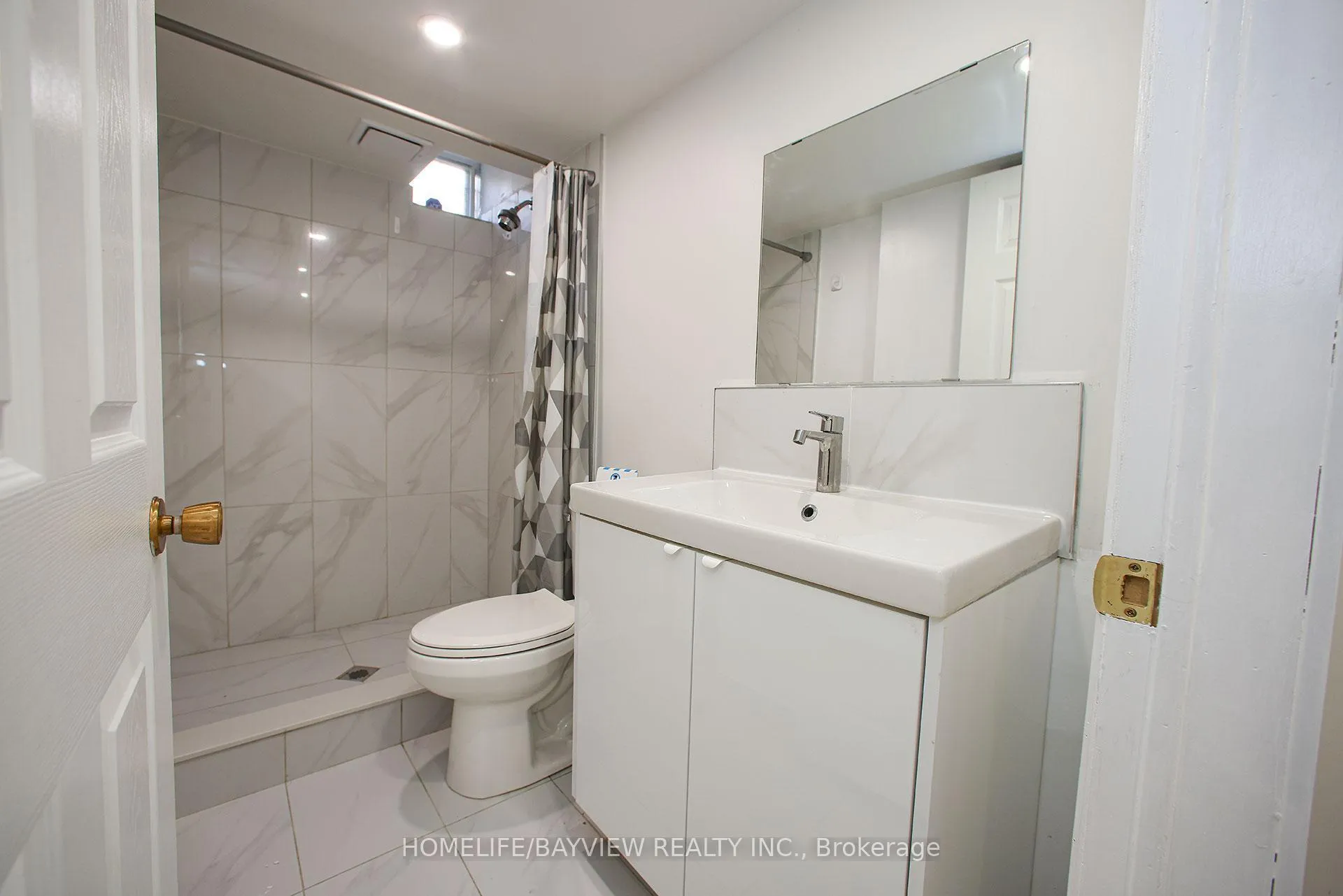 Photo 14 of Unit Basment, 114 Holm Crescent, Markham, Aileen-Willowbrook — HOMEH