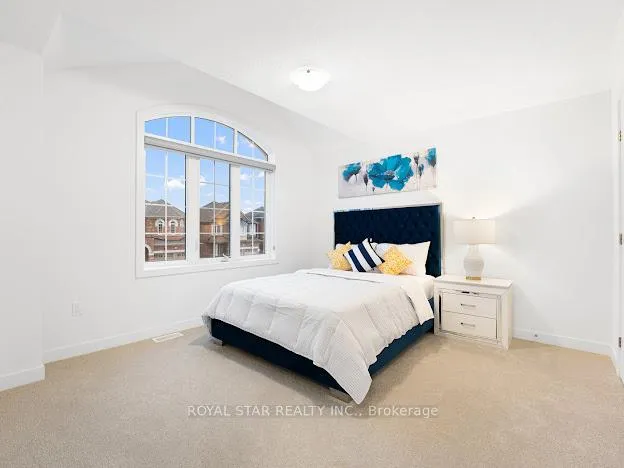 Photo 23 of 36 Shawbridge Court, Hamilton, Stoney Creek Mountain — HOMEH