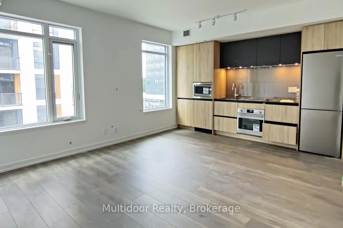 Photo 2 of Unit D-423, 8 Beverley Glen Boulevard, Vaughan, Beverley Glen — HOMEH