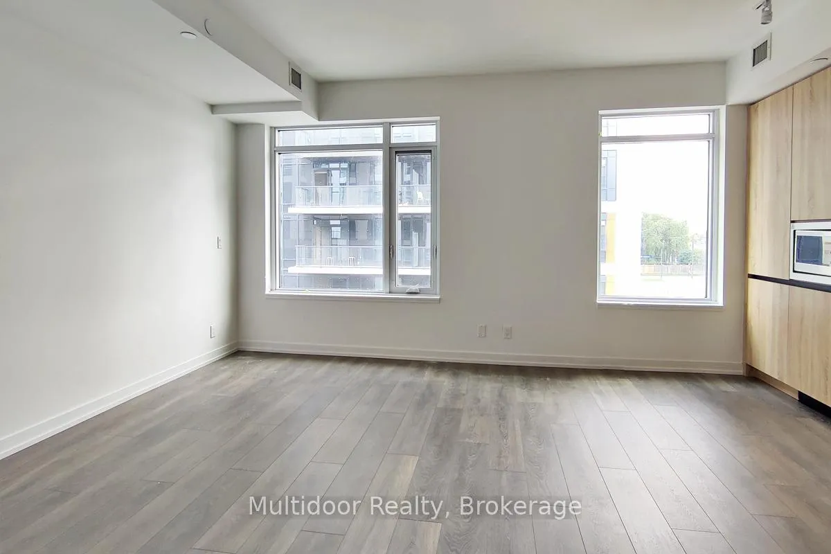 Photo 8 of Unit D-423, 8 Beverley Glen Boulevard, Vaughan, Beverley Glen — HOMEH
