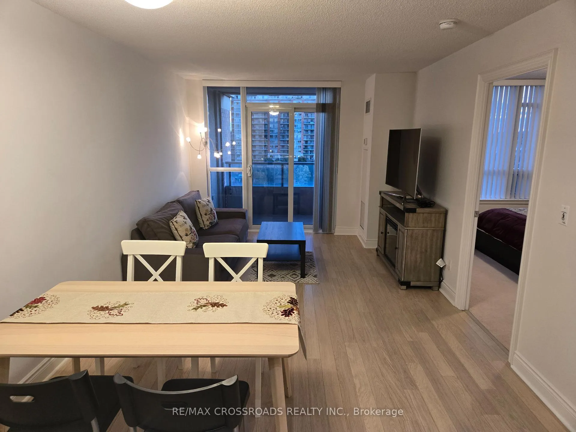 Front of Unit 659, 23 Cox Boulevard