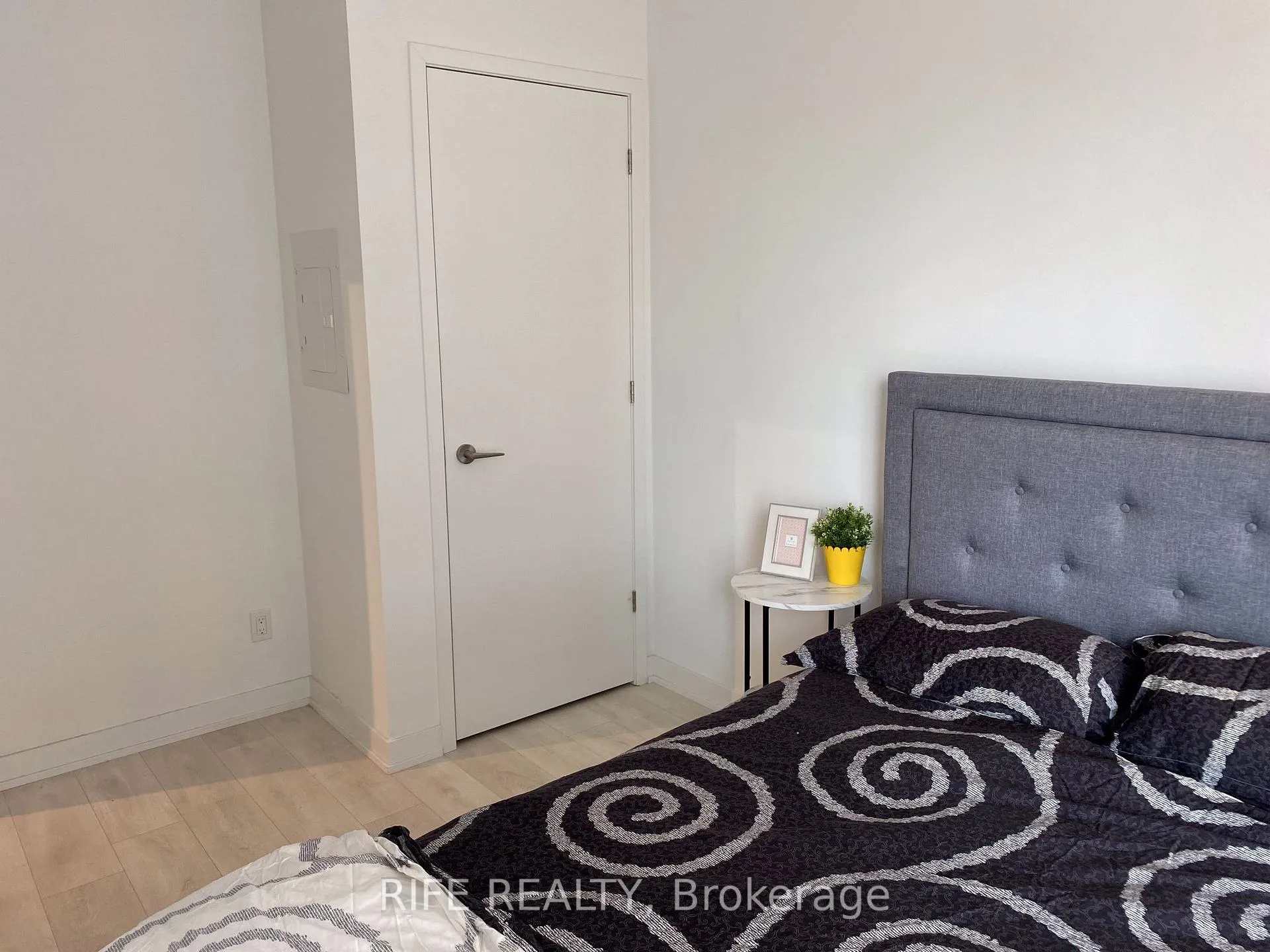 Photo 14 of Unit 702, 18 Maitland Terrace, Toronto, Church-Yonge Corridor — HOMEH