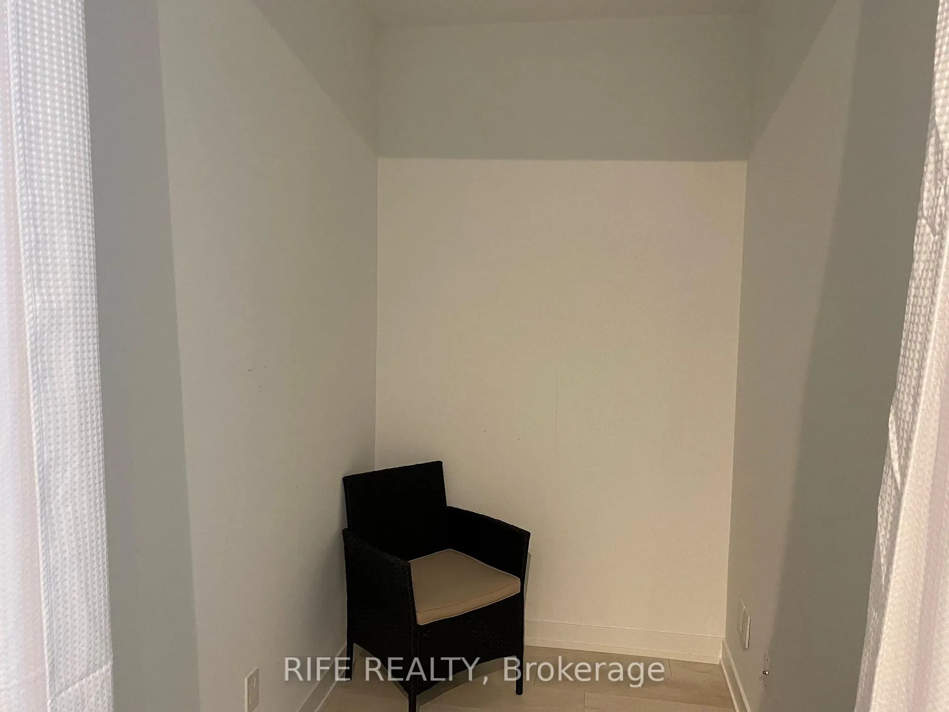 Photo 15 of Unit 702, 18 Maitland Terrace, Toronto, Church-Yonge Corridor — HOMEH