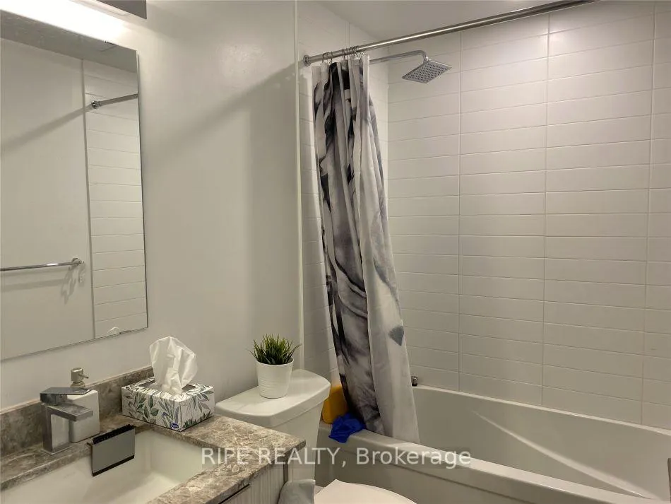 Photo 17 of Unit 702, 18 Maitland Terrace, Toronto, Church-Yonge Corridor — HOMEH