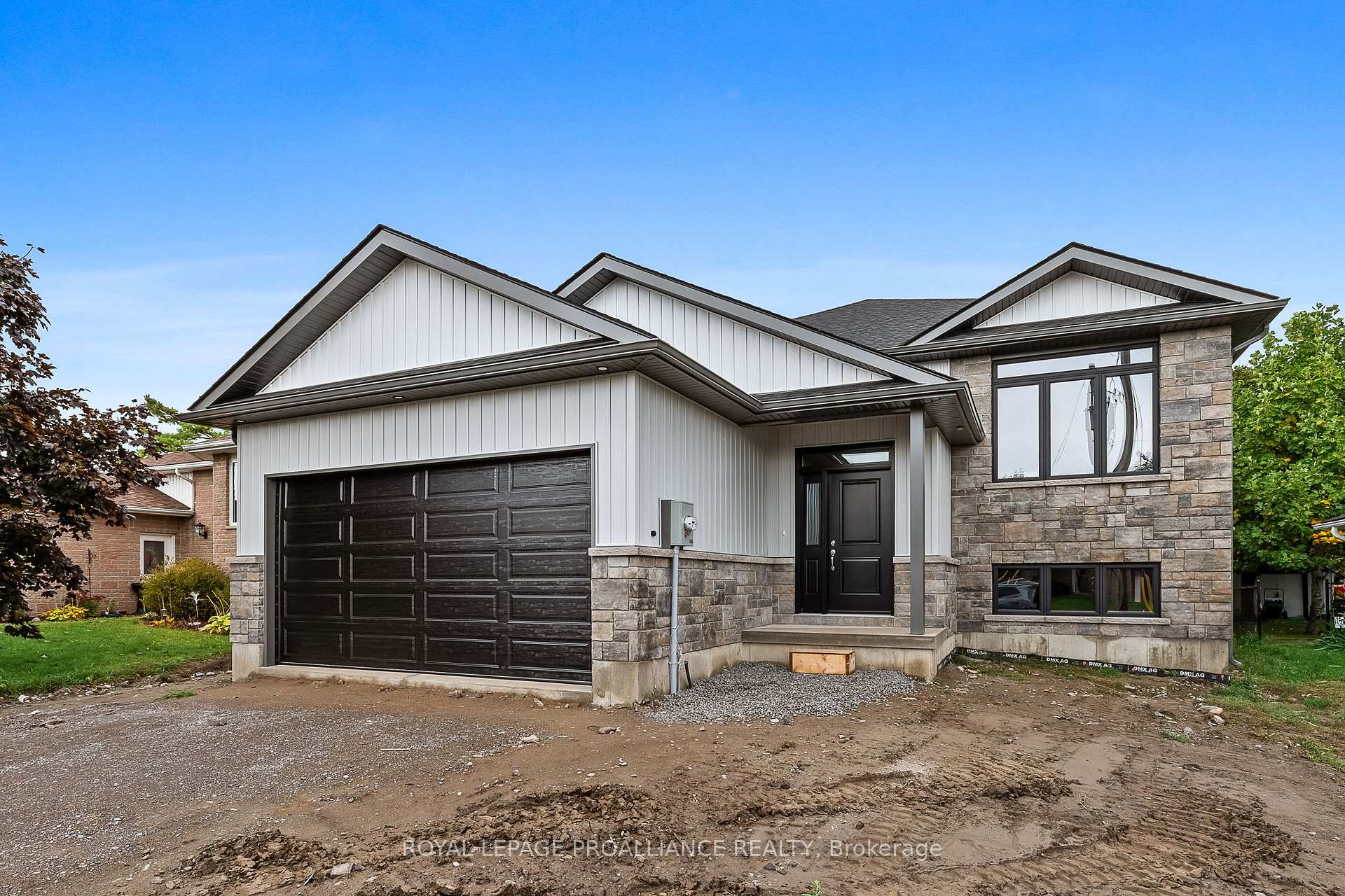 Photo 2 of 109 Lakehurst Street, Brighton, Rural Brighton — HOMEH