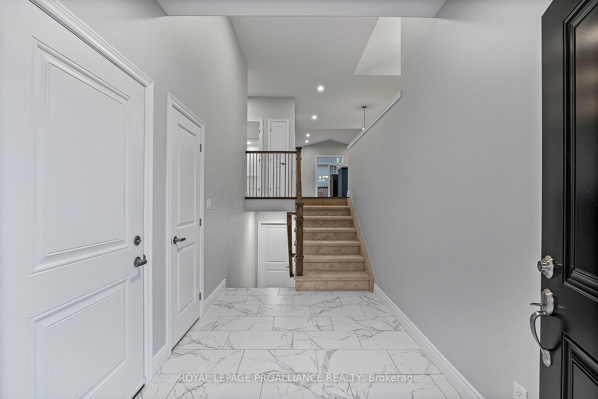 Photo 3 of 109 Lakehurst Street, Brighton, Rural Brighton — HOMEH