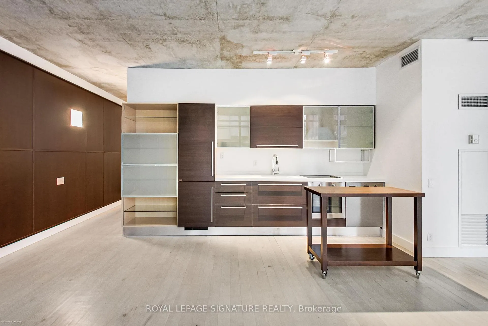 Photo 5 of Unit 204, 36 Charlotte Street, Toronto, Waterfront Communities — HOMEH