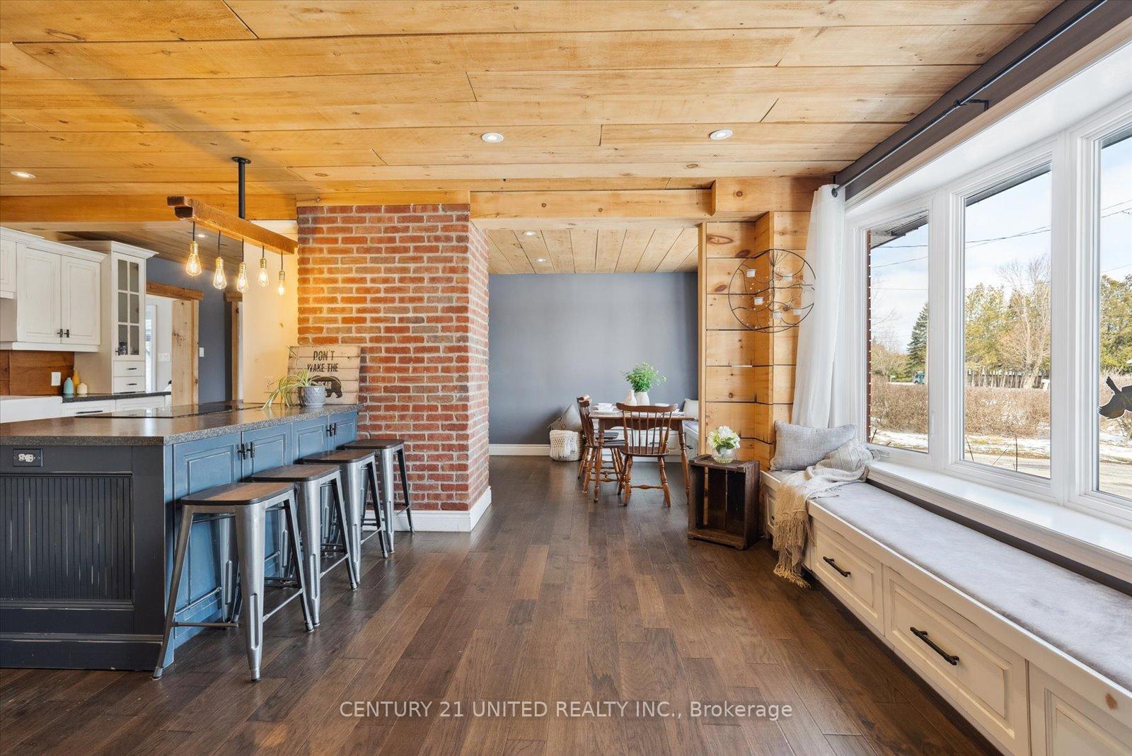 Photo 8 of 2208 Preston Road, Cavan Monaghan, Cavan Twp — HOMEH