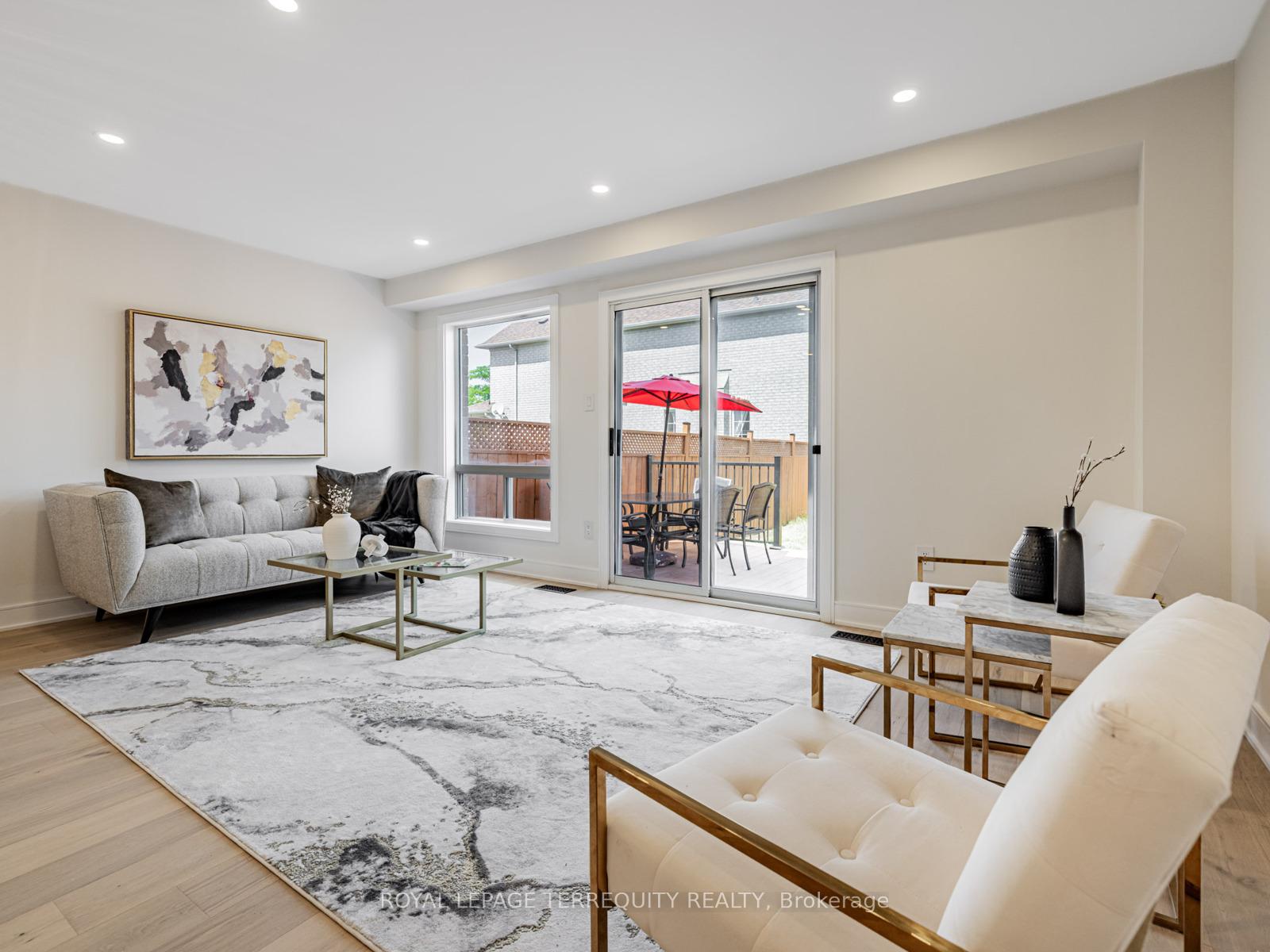 Photo 8 of 39 Frank Johnston Road, Caledon, Bolton West — HOMEH