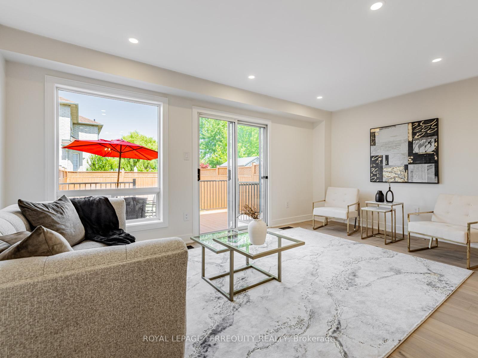 Photo 11 of 39 Frank Johnston Road, Caledon, Bolton West — HOMEH