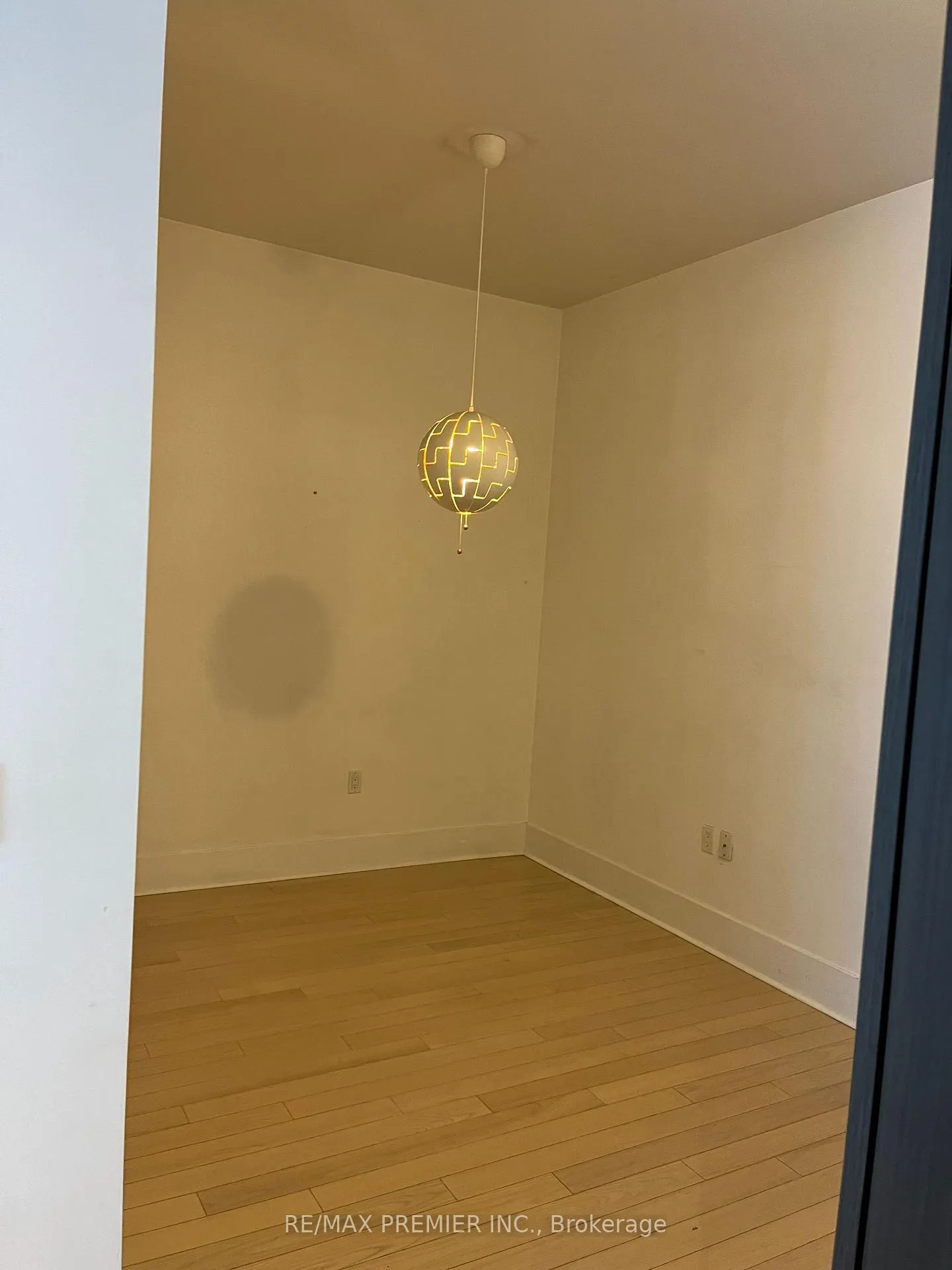 Photo 11 of Unit 421, 29 Queens Quay E, Toronto, Waterfront Communities — HOMEH
