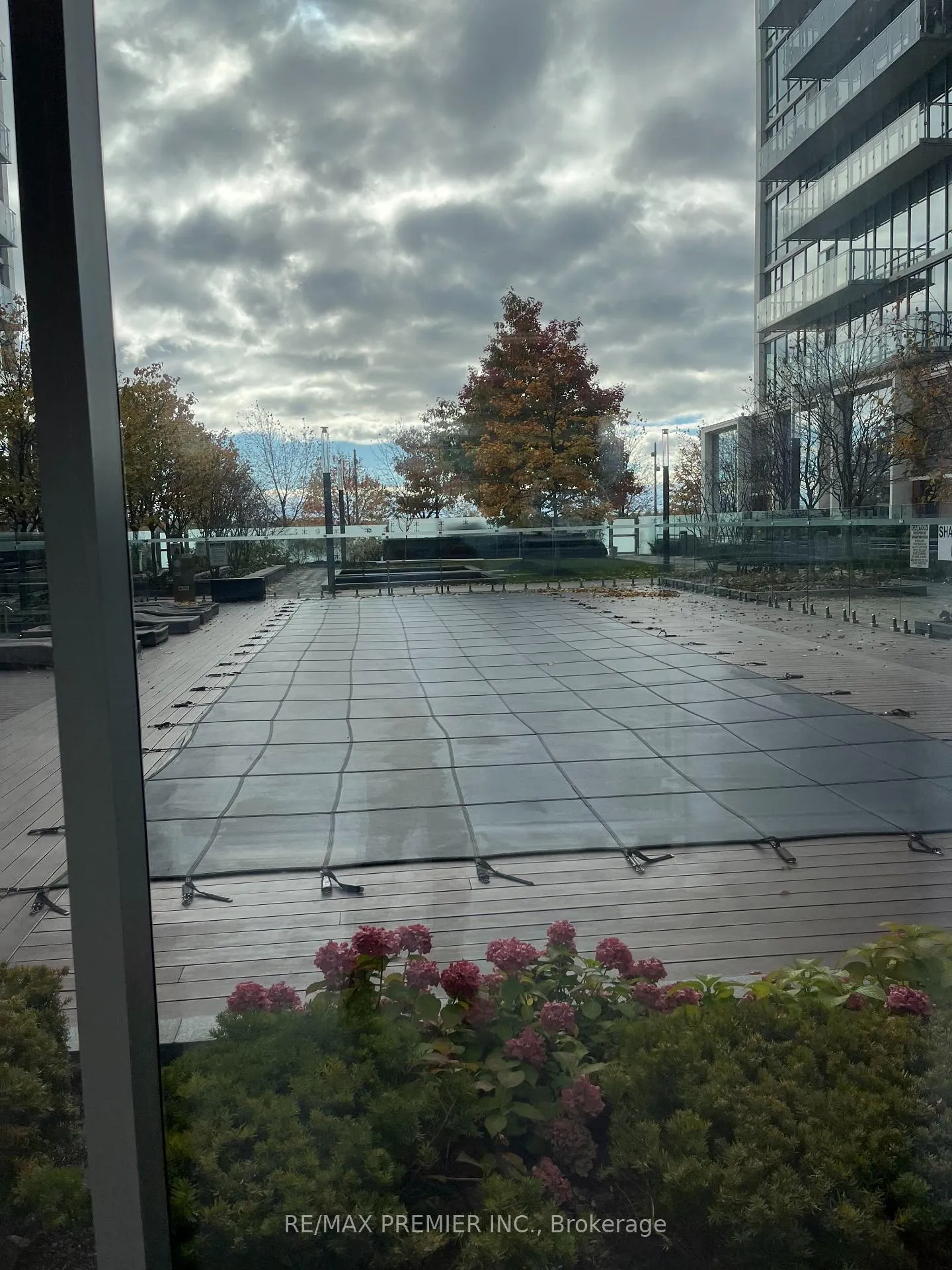 Photo 12 of Unit 421, 29 Queens Quay E, Toronto, Waterfront Communities — HOMEH