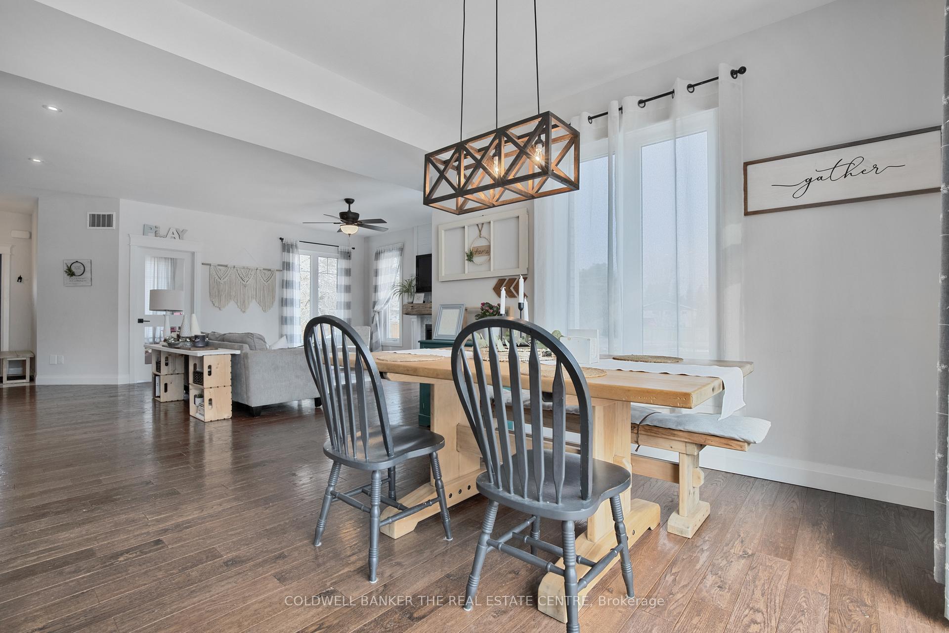 Photo 10 of 202 Clarence Street, Clearview, Stayner — HOMEH