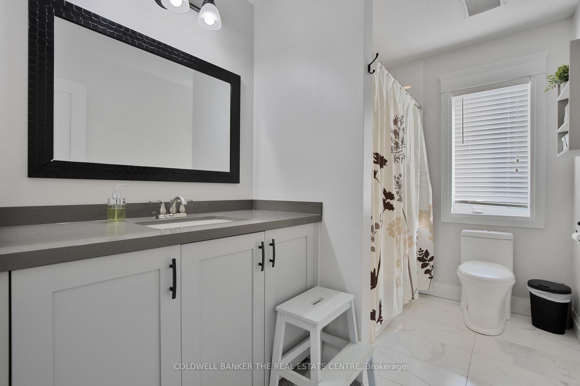 Photo 30 of 202 Clarence Street, Clearview, Stayner — HOMEH