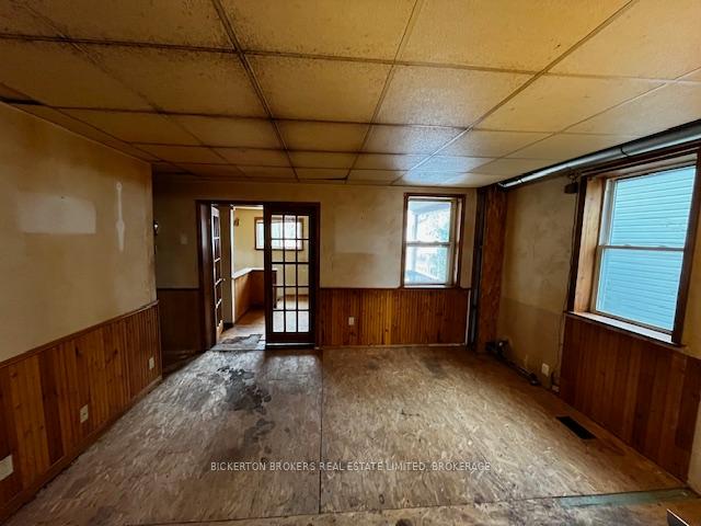 Photo 10 of 453 Stone Street N, Gananoque — HOMEH