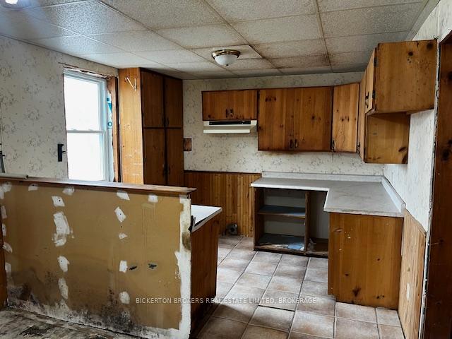Photo 11 of 453 Stone Street N, Gananoque — HOMEH