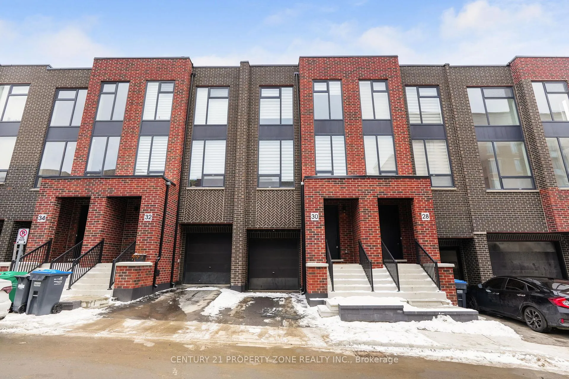 Photo 1 of 30 Desiree Place, Caledon, Bolton East — HOMEH