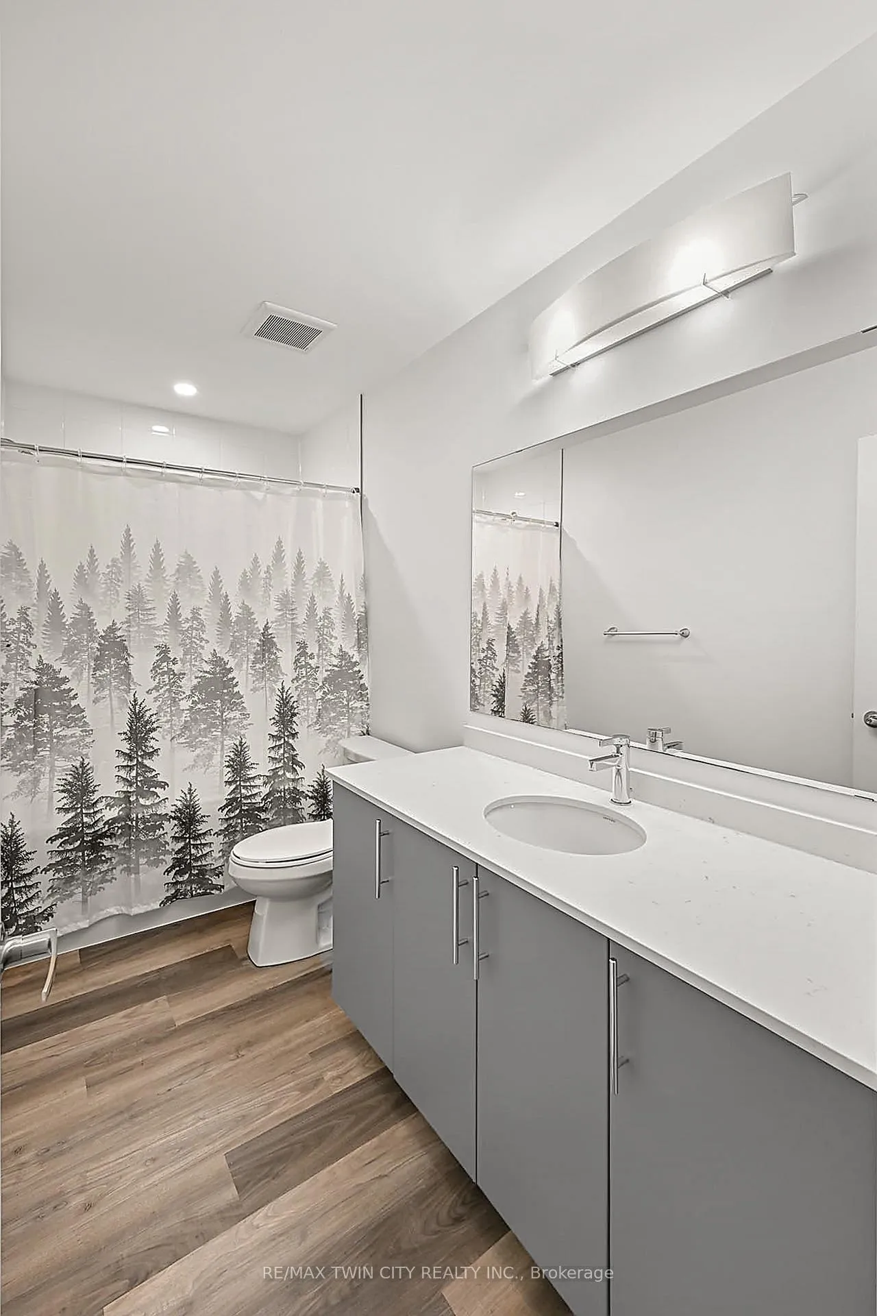 Photo 22 of Unit 12, 205 West Oak Trail, Kitchener — HOMEH