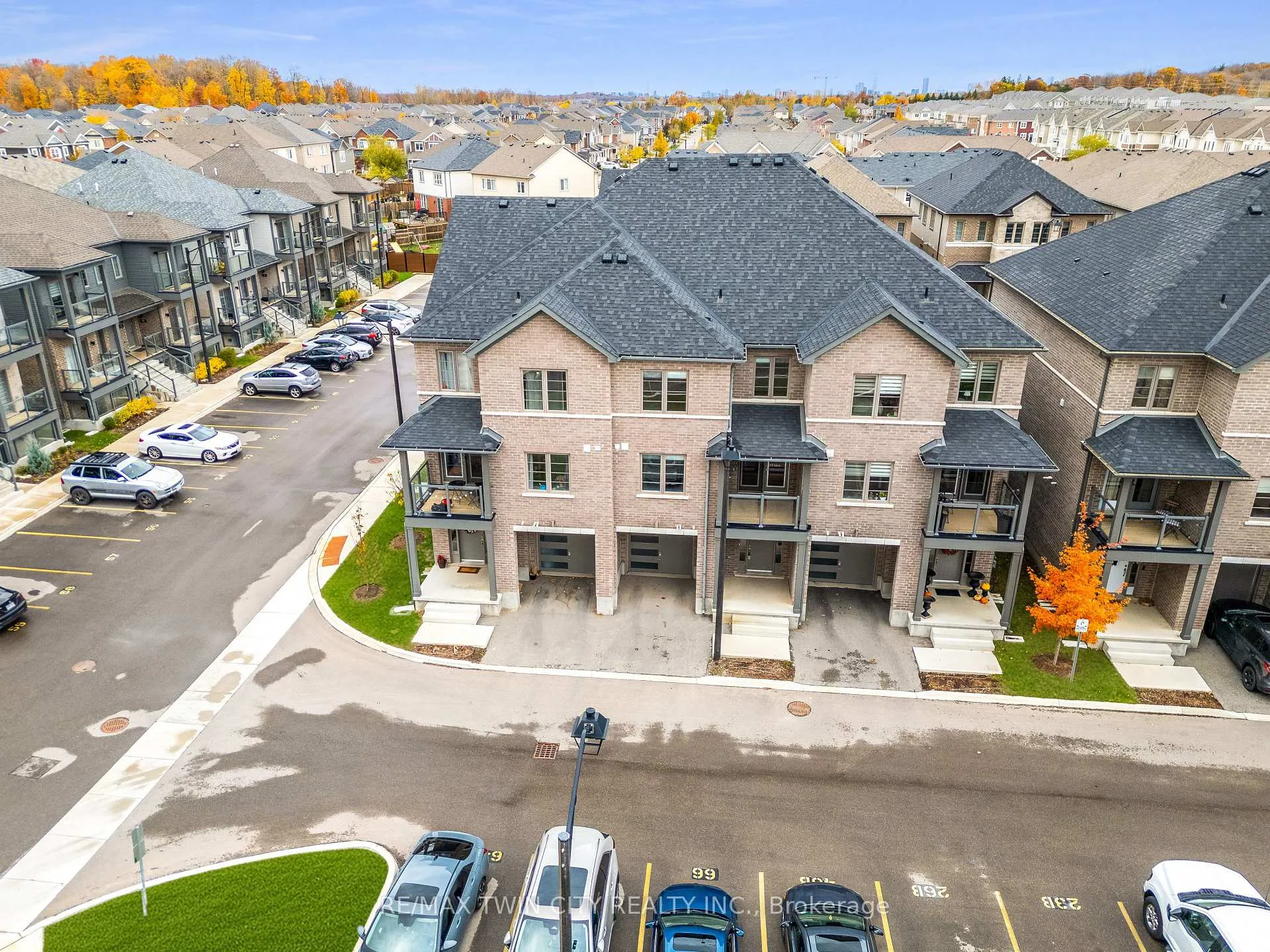 Photo 35 of Unit 12, 205 West Oak Trail, Kitchener — HOMEH