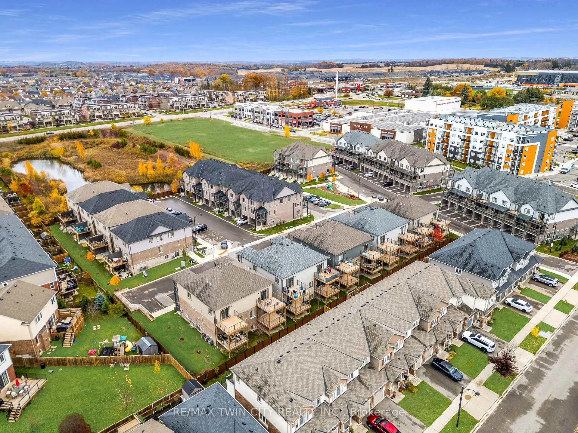 Photo 39 of Unit 12, 205 West Oak Trail, Kitchener — HOMEH