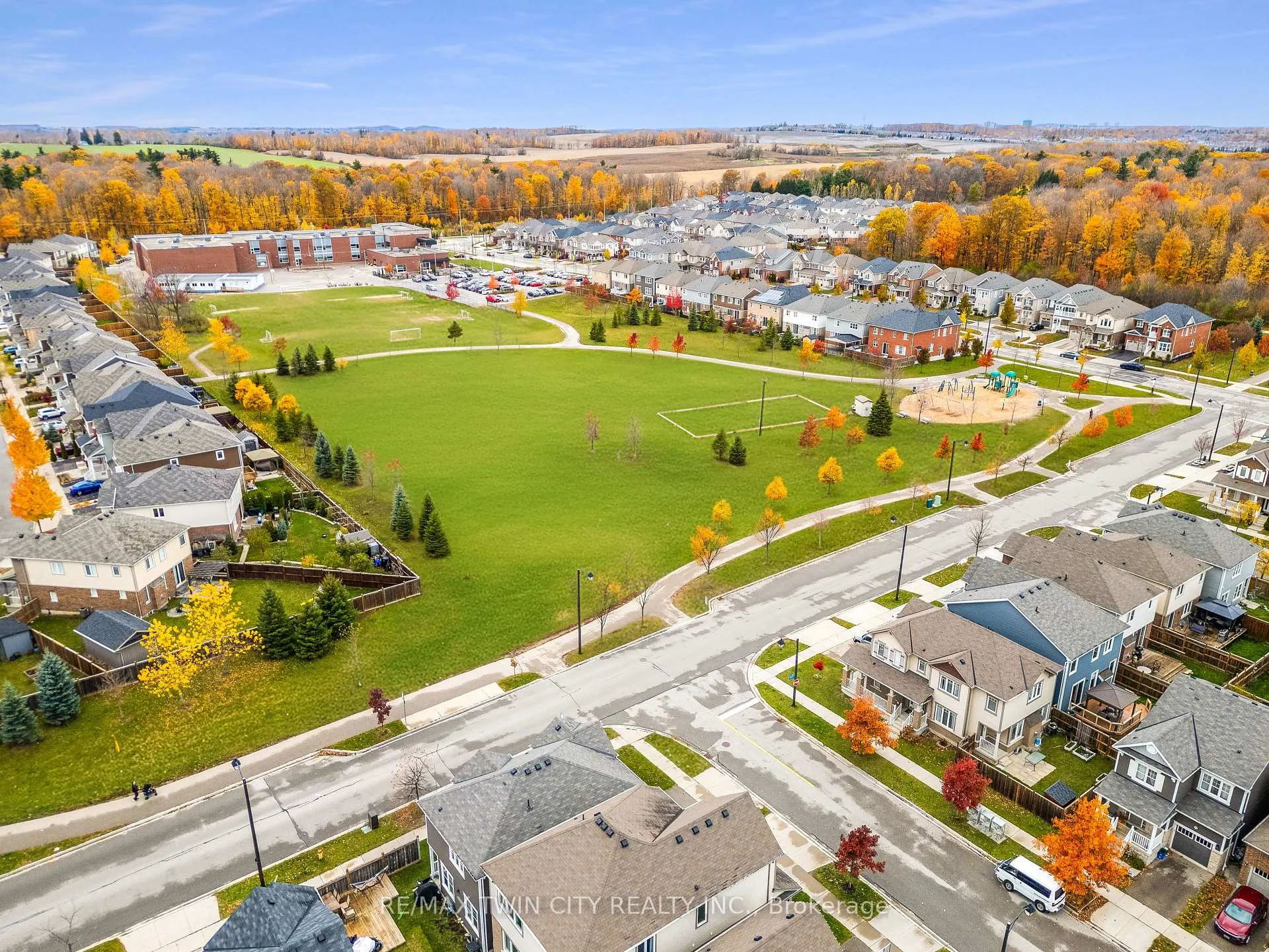 Photo 41 of Unit 12, 205 West Oak Trail, Kitchener — HOMEH