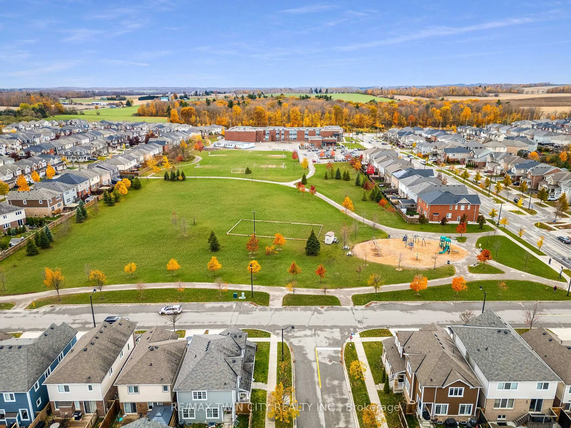 Photo 42 of Unit 12, 205 West Oak Trail, Kitchener — HOMEH