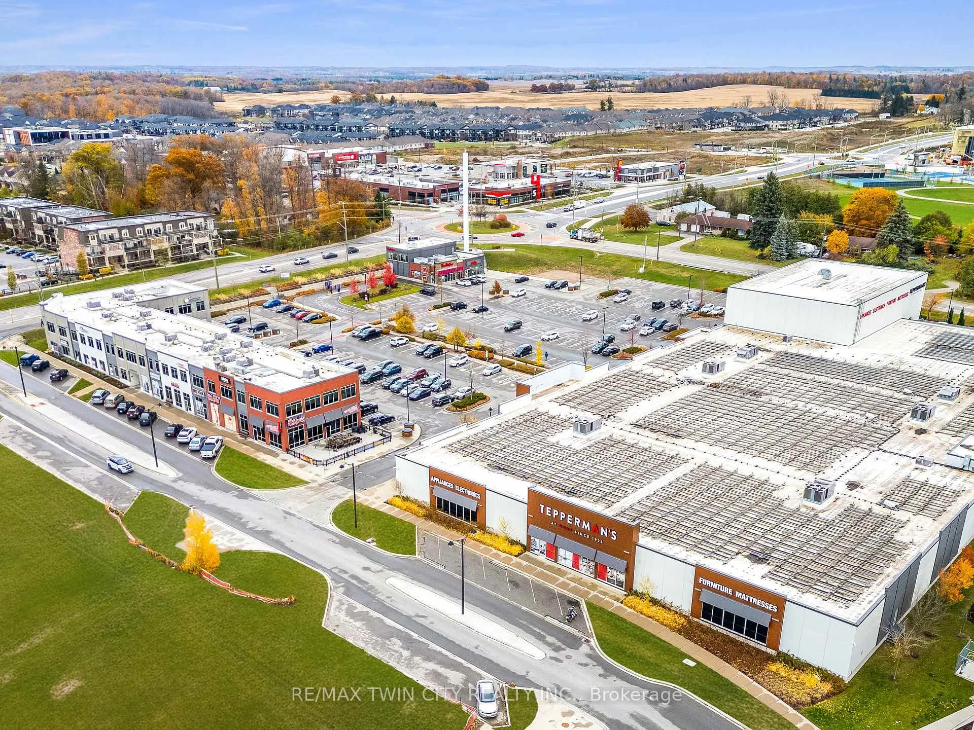 Photo 43 of Unit 12, 205 West Oak Trail, Kitchener — HOMEH