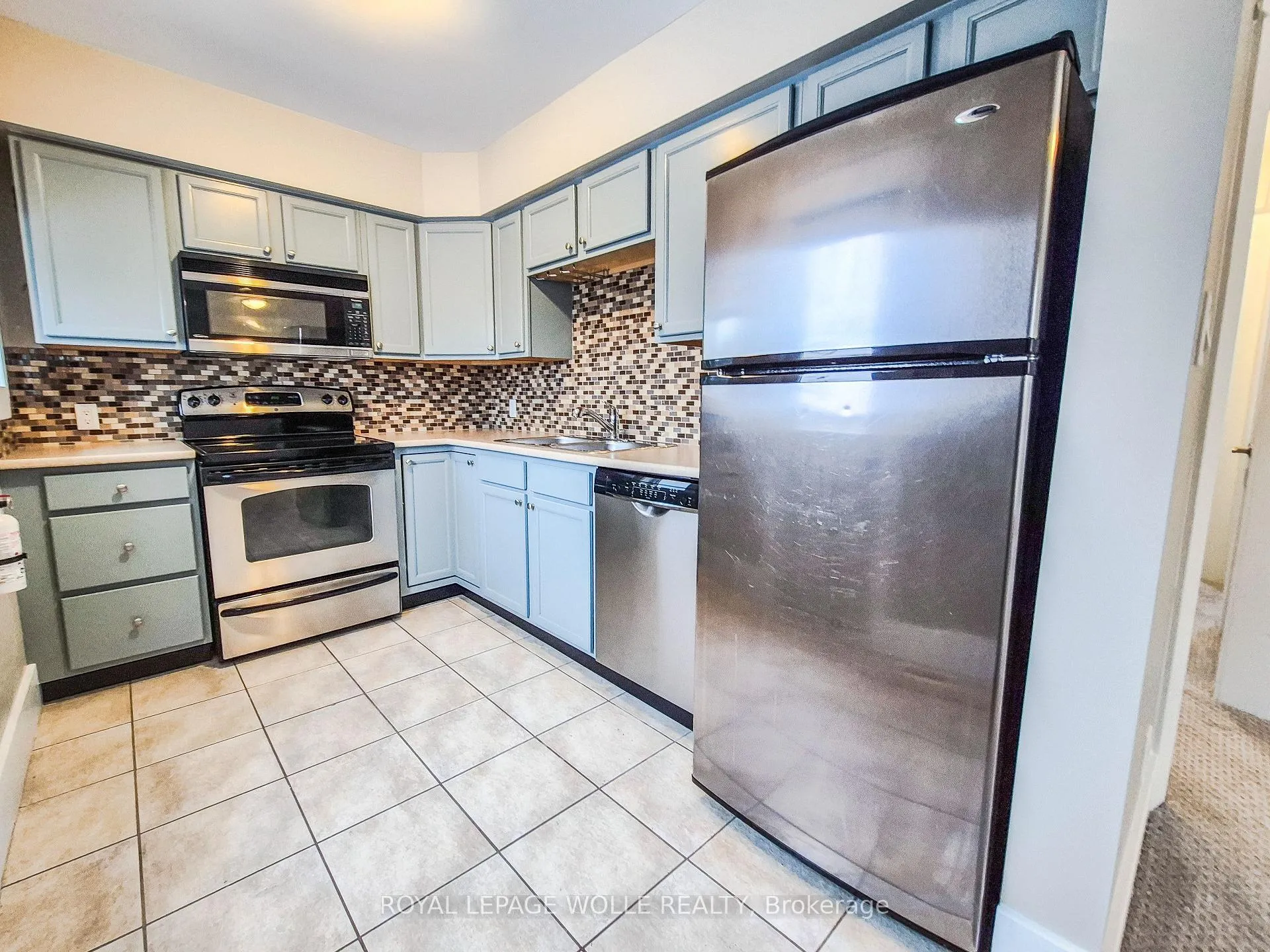 Photo 3 of Unit 2, 60 Betzner Avenue N, Waterloo — HOMEH