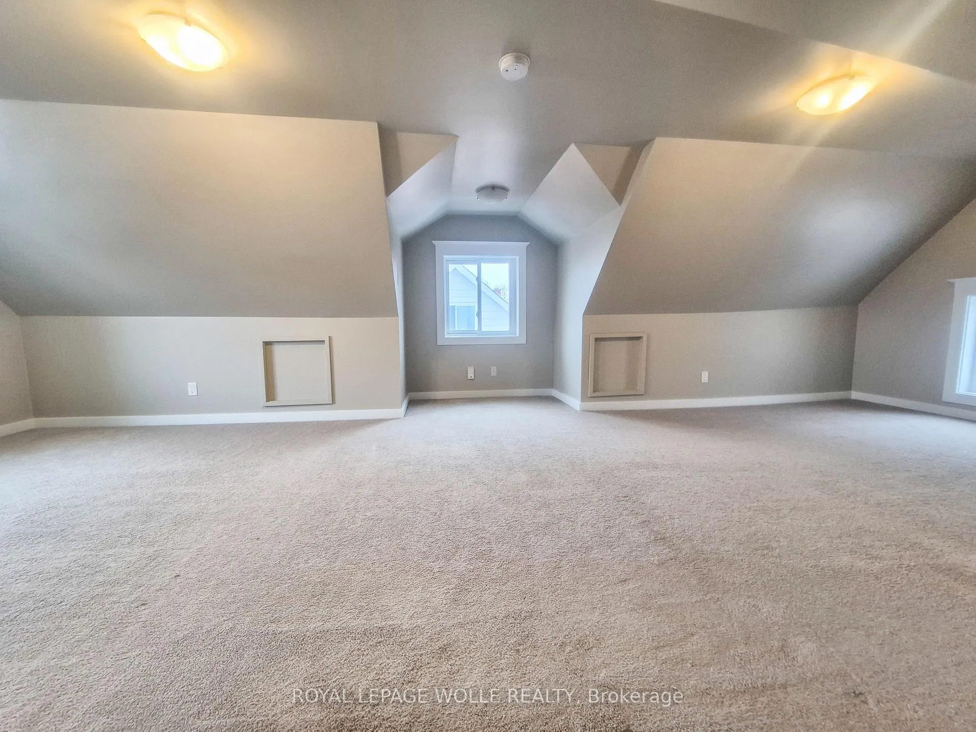 Photo 9 of Unit 2, 60 Betzner Avenue N, Waterloo — HOMEH