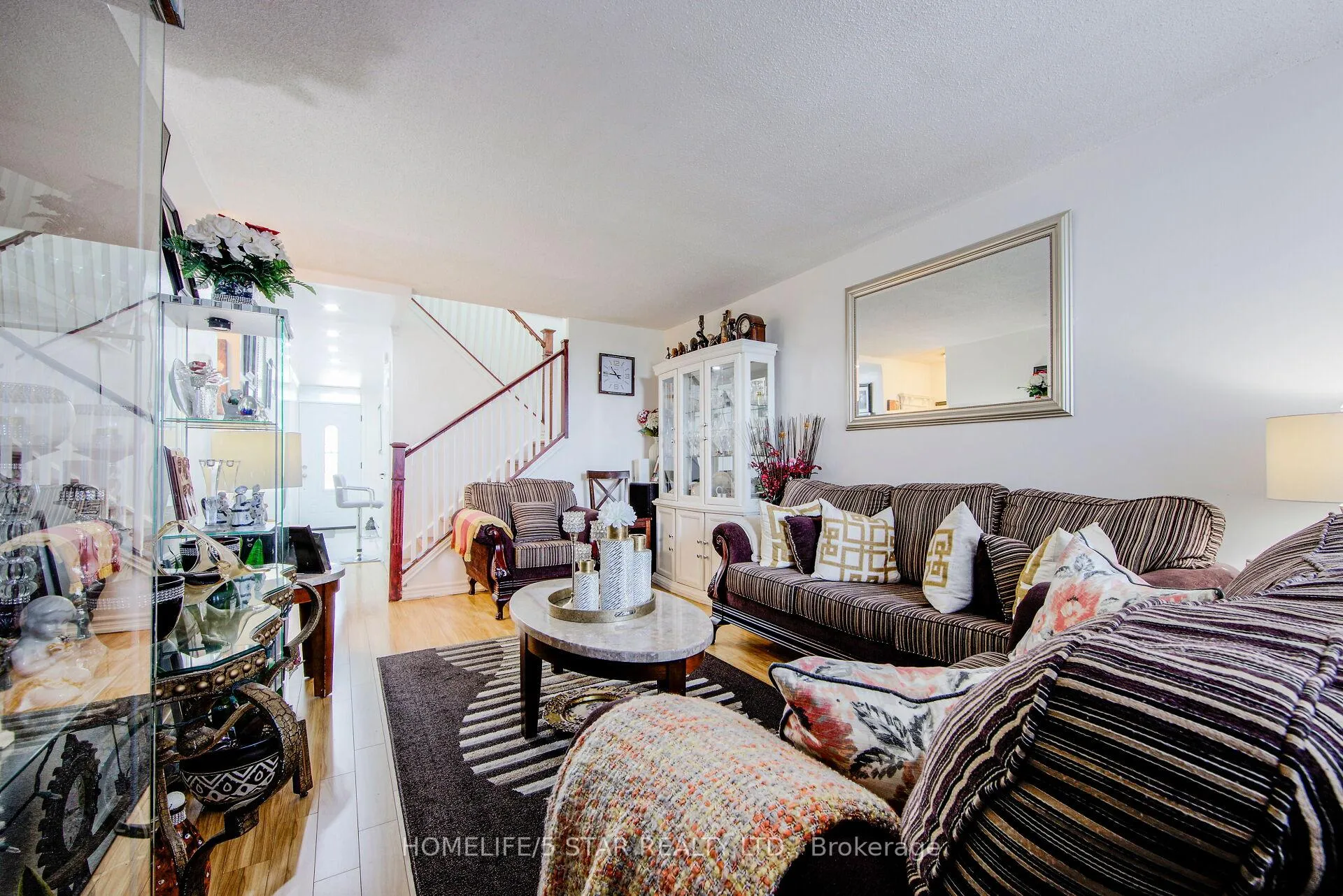 Photo 12 of Unit 320, 5 Sunny Glenway, Toronto, Flemingdon Park — HOMEH