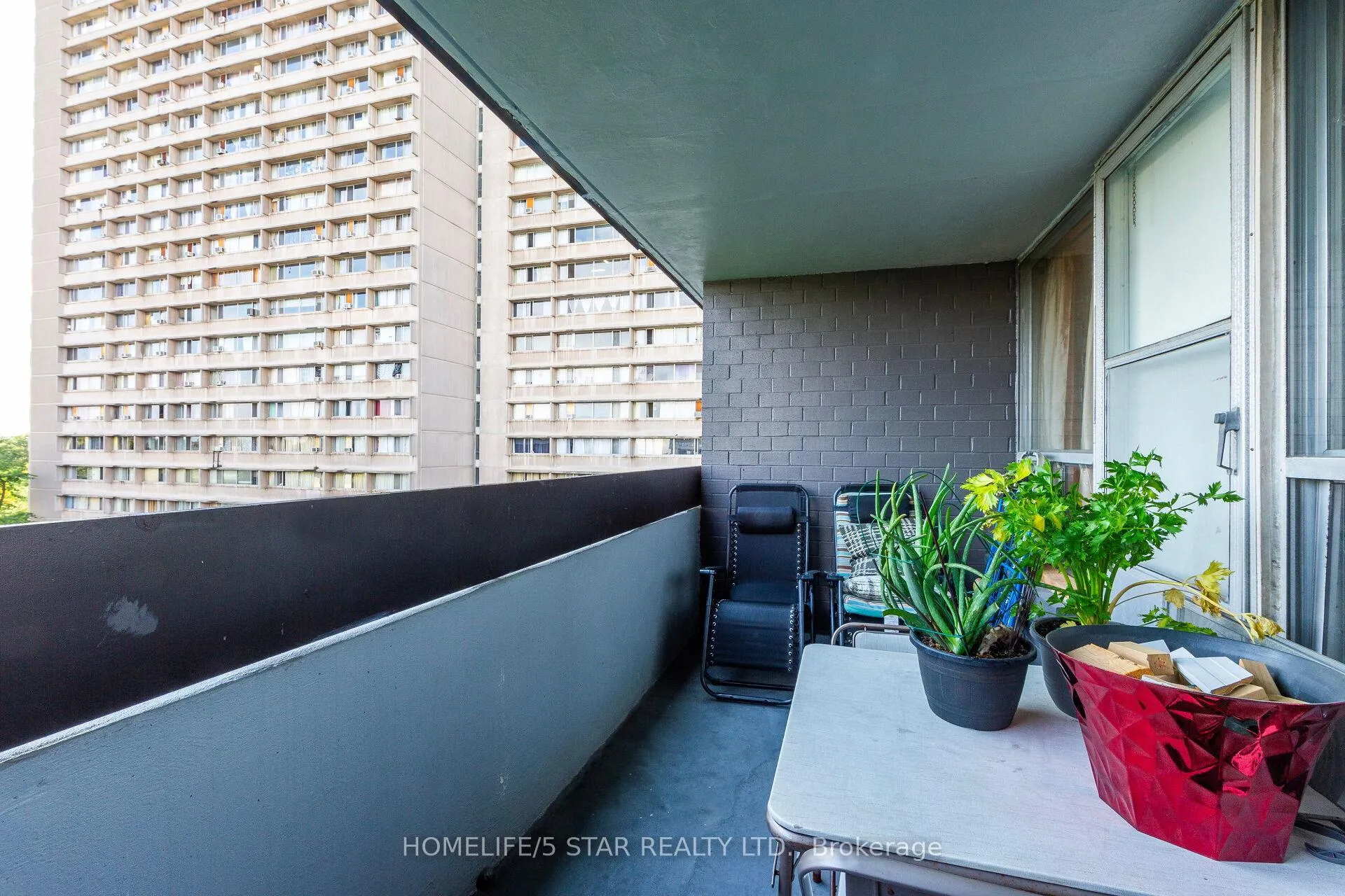 Photo 25 of Unit 320, 5 Sunny Glenway, Toronto, Flemingdon Park — HOMEH