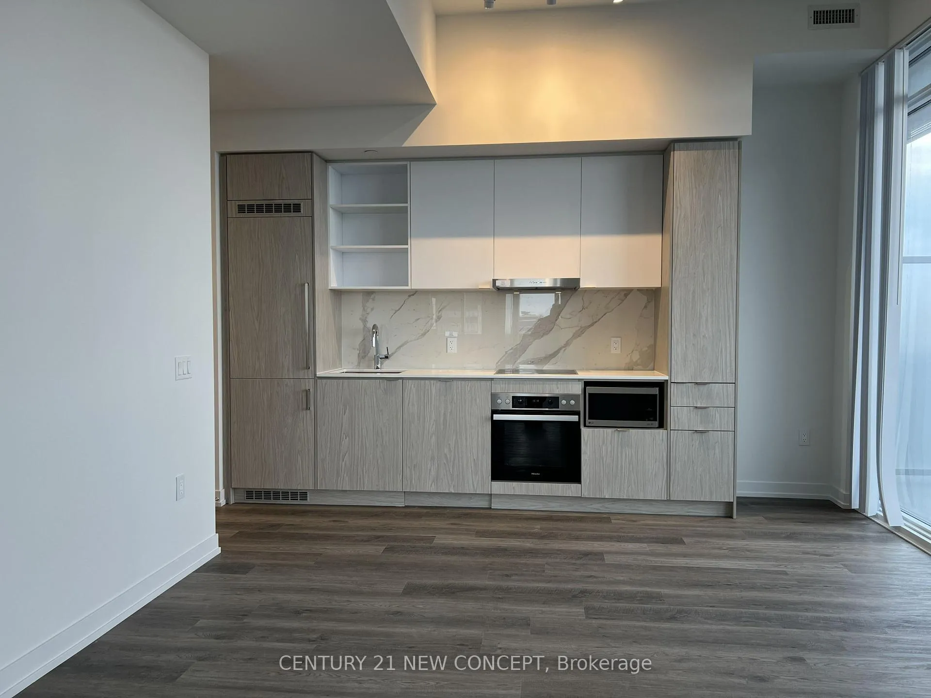 Photo 1 of Unit 5205, 55 Cooper Street, Toronto, Waterfront Communities — HOMEH