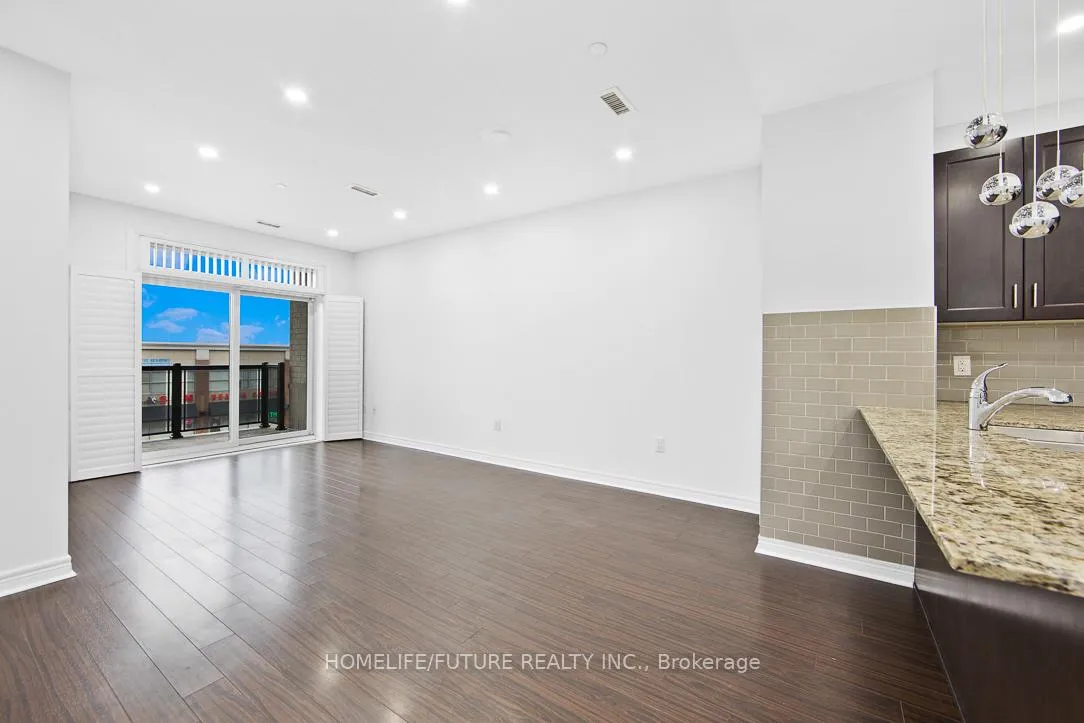 Photo 6 of Unit 333, 7325 Markham Road, Markham, Cedarwood — HOMEH