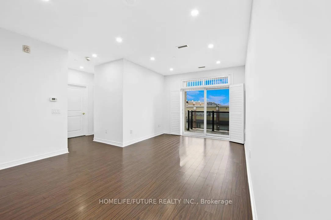 Photo 7 of Unit 333, 7325 Markham Road, Markham, Cedarwood — HOMEH