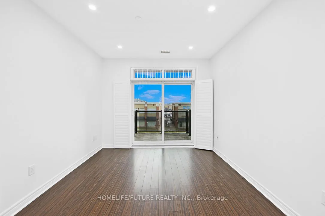Photo 8 of Unit 333, 7325 Markham Road, Markham, Cedarwood — HOMEH