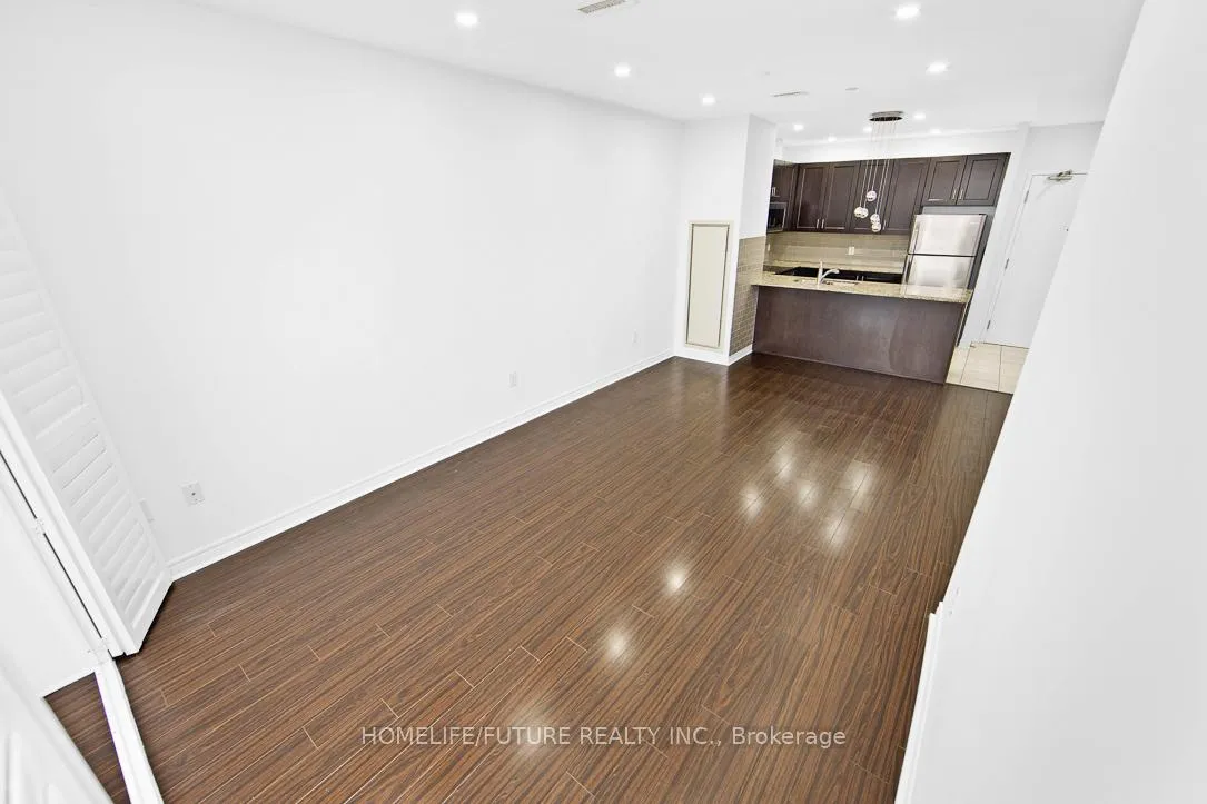 Photo 9 of Unit 333, 7325 Markham Road, Markham, Cedarwood — HOMEH