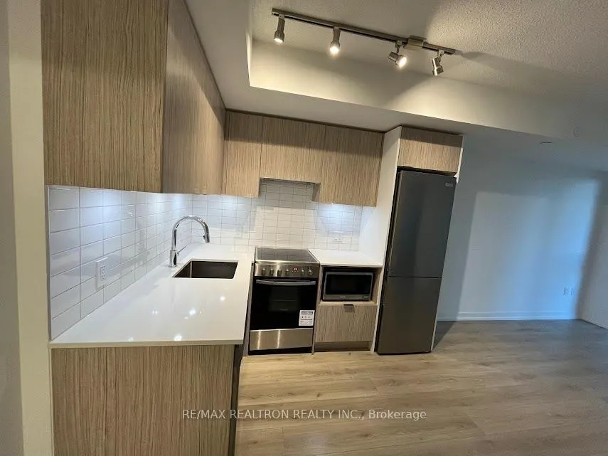 Photo 3 of Unit 1304, 395 Bloor Street E, Toronto, Cabbagetown-South St. James Town — HOMEH