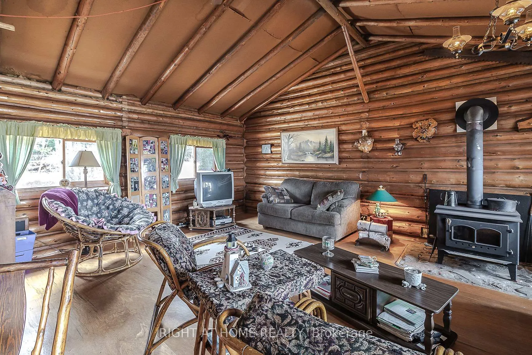 Photo 5 of 73 Northwood Drive, Algoma Remote Area — HOMEH