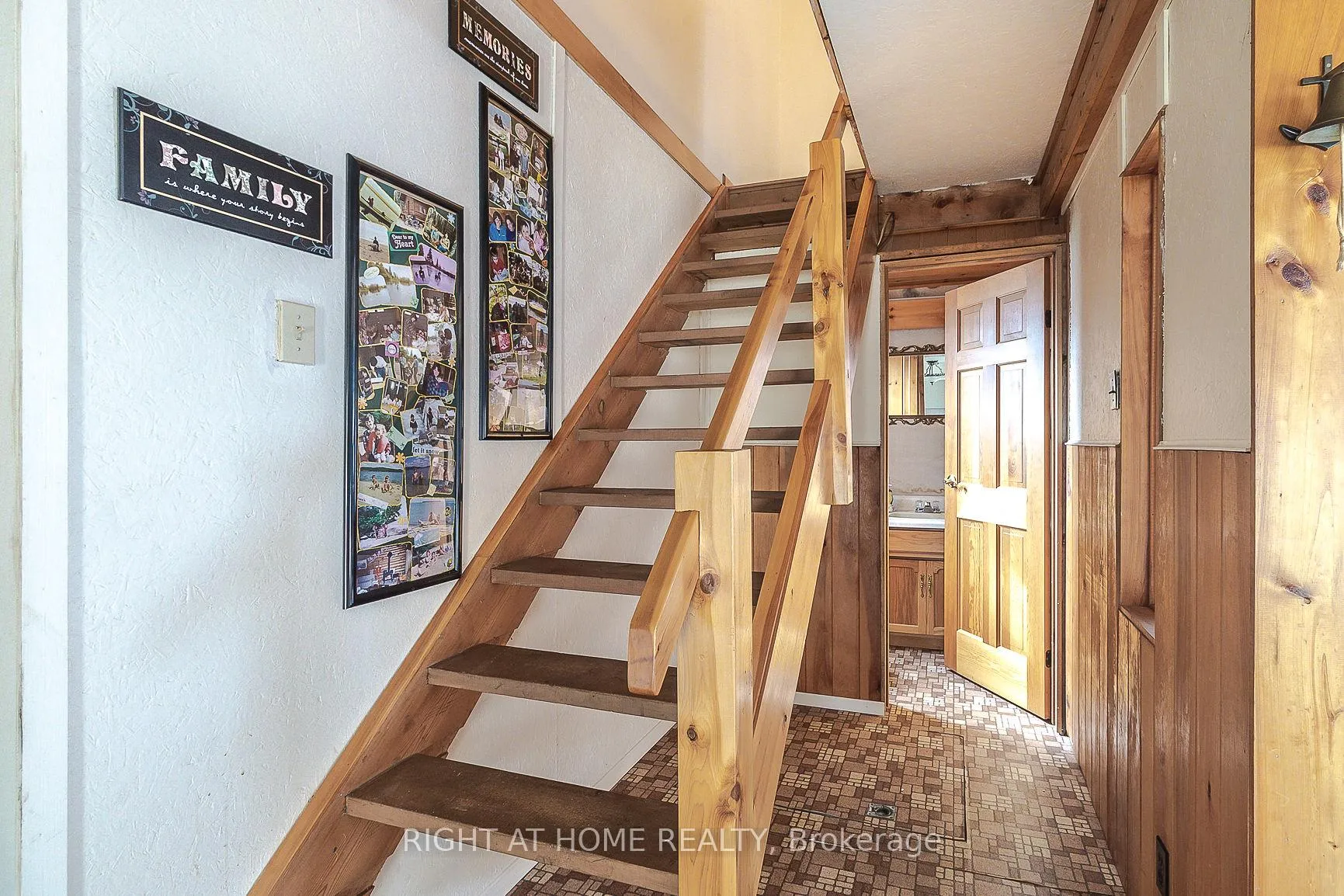Photo 8 of 73 Northwood Drive, Algoma Remote Area — HOMEH