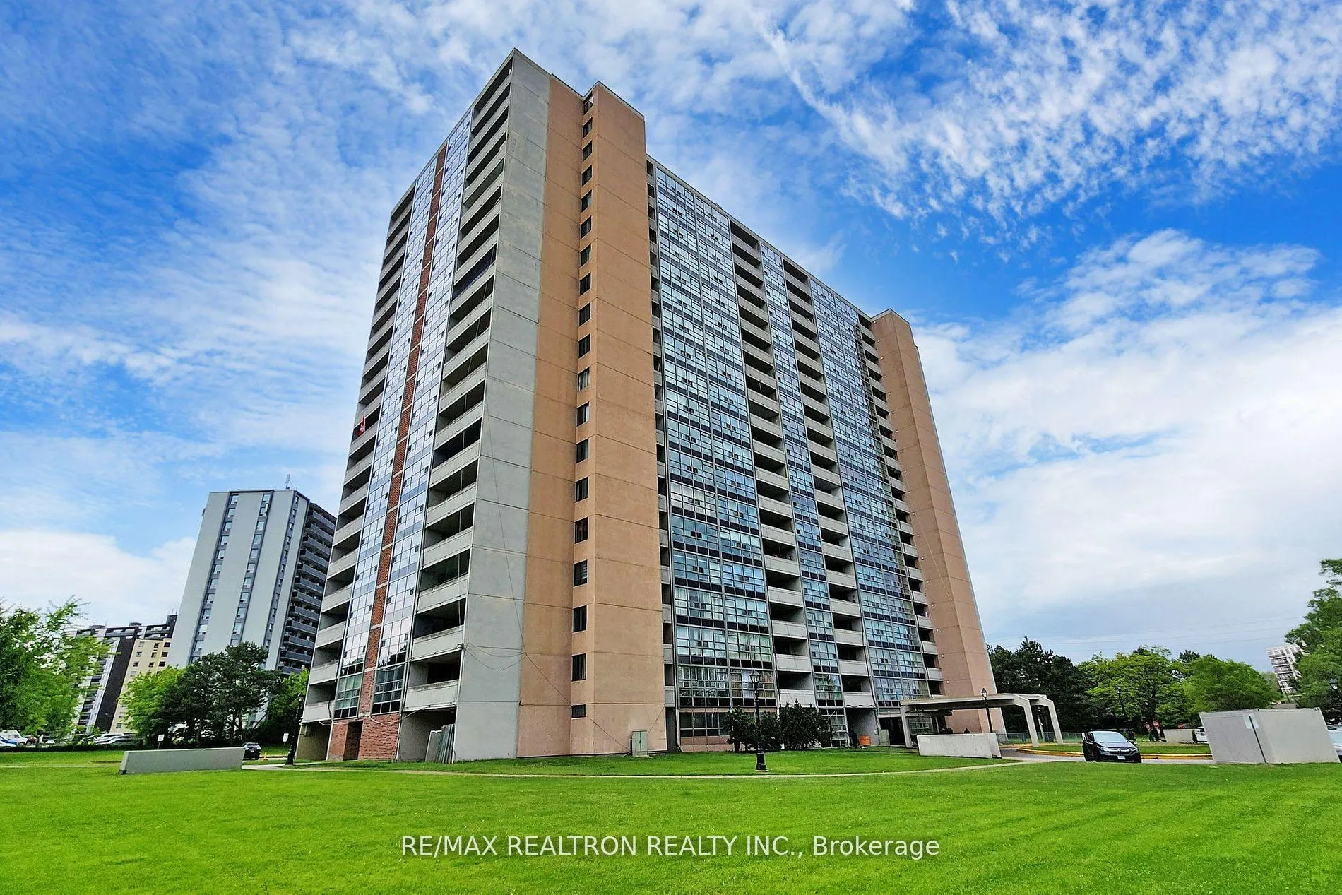 Front of Unit 1411, 3380 Eglinton Avenue E