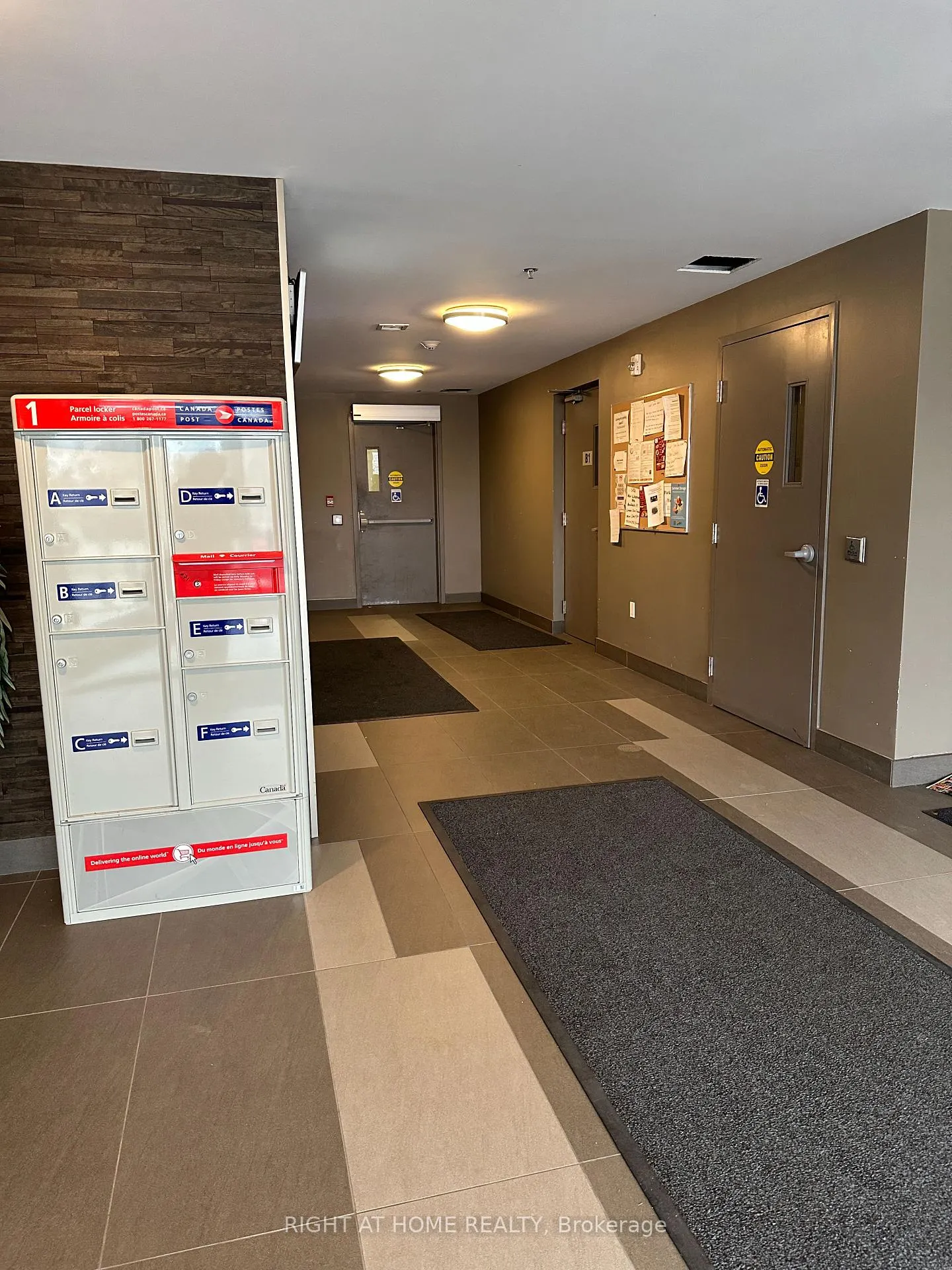 Photo 9 of Unit 604, 251 Hemlock Street, Waterloo — HOMEH