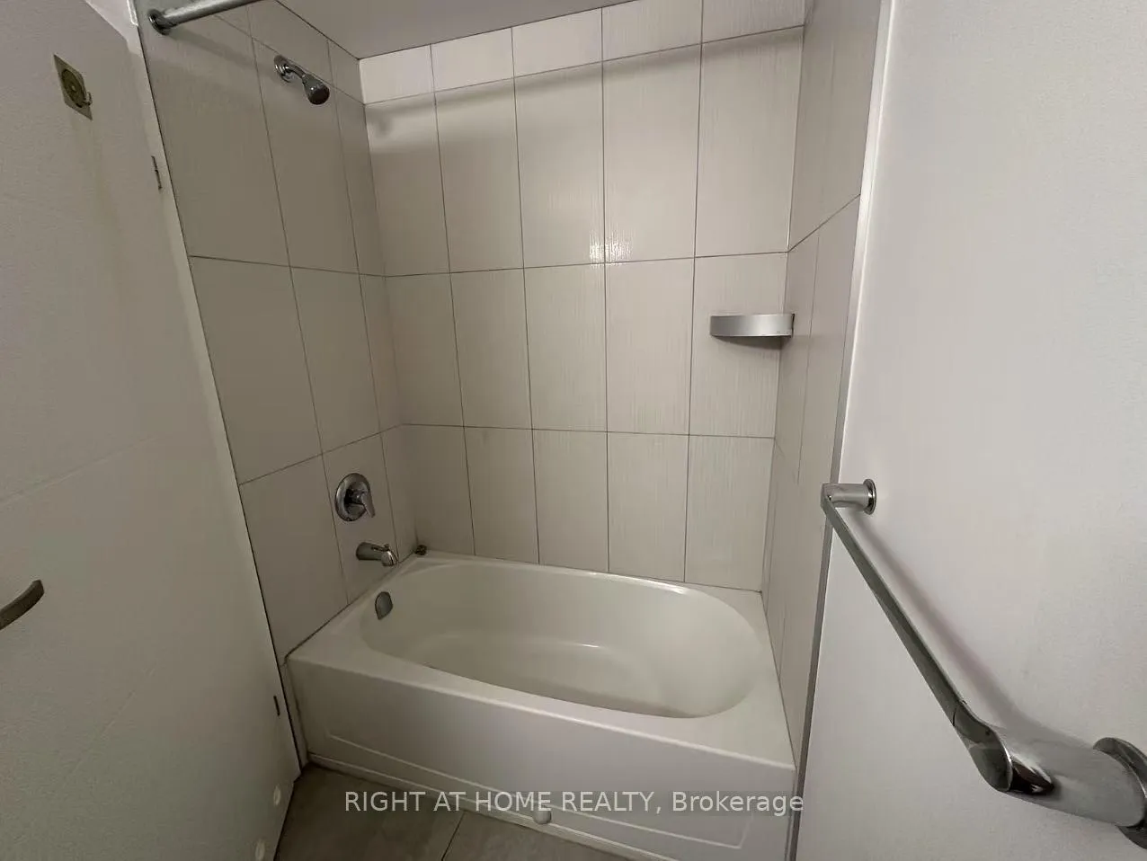 Photo 27 of Unit 604, 251 Hemlock Street, Waterloo — HOMEH