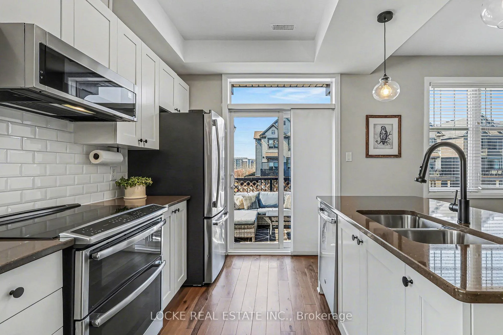 Photo 16 of 301 Citrine Street, Ottawa, Avalon West — HOMEH