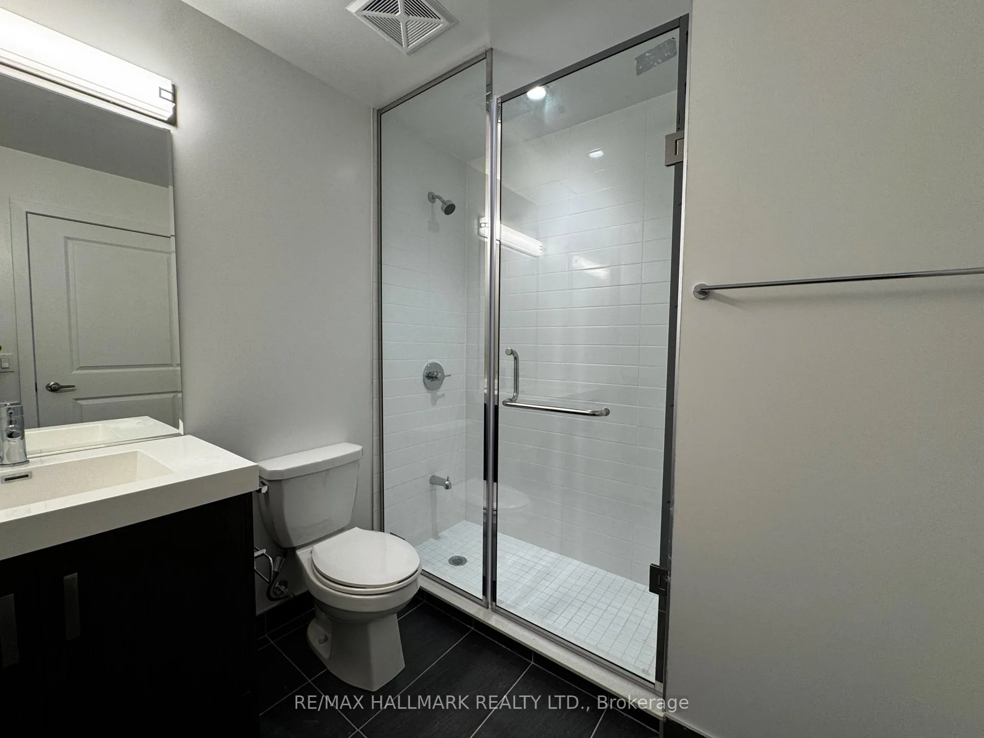 Photo 12 of Unit 513, 1010 Dundas Street E, Whitby, Pringle Creek — HOMEH