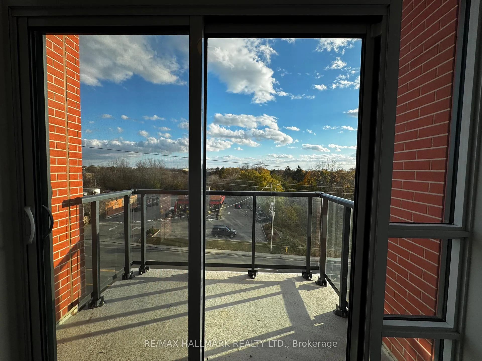Photo 15 of Unit 513, 1010 Dundas Street E, Whitby, Pringle Creek — HOMEH